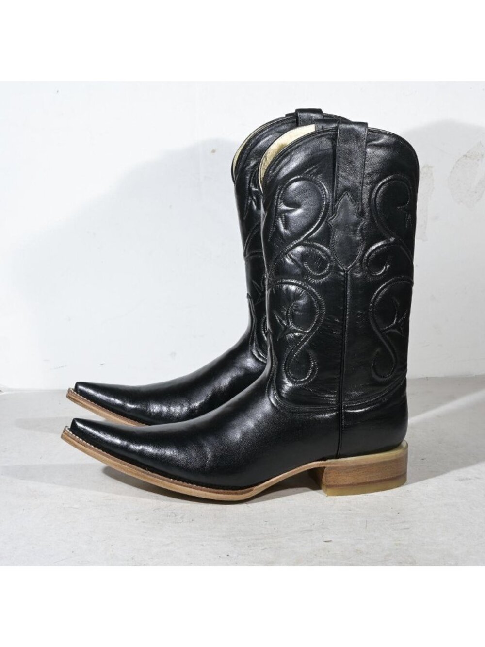 Vintage Black Leather Cowboy Boots Deadstock New in Box Embroidered Shaft Men's - Picture 2 of 7